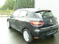 Gebraucht Renault Clio IV LIMITED 73 PS (53 kW) 2016 Schwarz metallic Kleinwagen