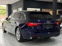 Gebraucht Audi A4 Ambiente 163 PS (119 kW) 2021 Blau Kombi