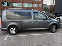 Gebraucht VW Caddy Maxi Trendline 131 PS (96 kW) 2020 Grau Van / Kleinbus