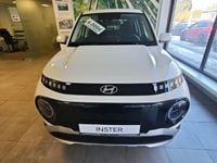 Neu Hyundai Inster Select 85 kW (116 PS) 2025 Weiss Kleinwagen