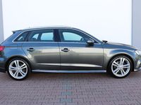 Gebraucht Audi A3 Sport 150 PS (110 kW) 2016 Grau Limousine