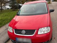 Second-hand VW Golf IV 116 CP (85 kW) 2003 Roșu Hatchback