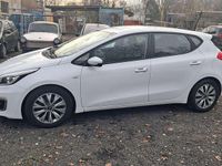 Gebraucht Kia Ceed DREAM-TEAM Edition 101 PS (74 kW) 2017 Weiß Kleinwagen