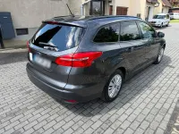 Gebraucht Ford Focus 120 PS (88 kW) 2017 Grau Kombi