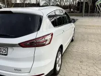 Gebraucht Ford S-MAX Titanium 150 PS (110 kW) 2019 Weiß Van / Kleinbus