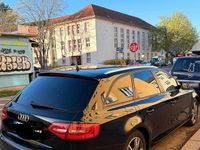 Używany Audi A4 140 KM (102 kW) 2015 Czarny Kombi