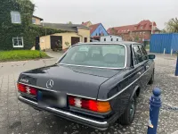 Gebraucht Mercedes 200 60 PS (44 kW) 1982 Blau Limousine