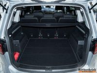 Gebraucht VW Touran Move 150 PS (110 kW) 2024 Silber Van / Kleinbus