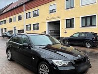 Gebraucht BMW 320 163 PS (119 kW) 2006 Schwarz Limousine