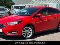 Używany Ford Focus Titanium 125 KM (91 kW) 2017 Czerwony Sedan/Limuzyna