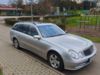 Gebraucht Mercedes E220 Avantgarde 150 PS (110 kW) 2004 Grau Limousine
