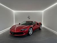 Gebraucht Ferrari 296 829 PS (609 kW) 2024 Violett