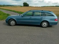 Gebraucht Mercedes E220 149 PS (109 kW) 2004 Blau Kombi