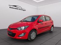 Gebraucht Hyundai i20 Edition 86 PS (63 kW) 2013 Rot Kleinwagen