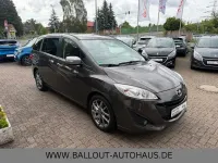 Gebraucht Mazda 5 Sendo 150 PS (110 kW) 2015 Braun Van / Kleinbus