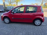 Gebraucht Renault Modus 75 PS (55 kW) 2011 Rot Van / Kleinbus