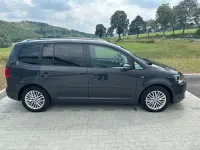 Gebraucht VW Touran 105 PS (77 kW) 2015 Grau Van / Kleinbus