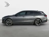 Neu Skoda Superb SportLine 193 PS (141 kW) 2026 Graphitegrau metallic Kombi