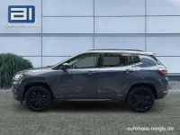 Gebraucht Jeep Compass 179 PS (131 kW) 2022 Blue shade metallic clear coat SUV