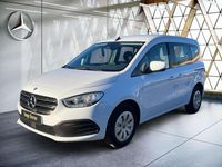 Gebraucht Mercedes T180 131 PS (96 kW) 2023 Arktikweiß Van / Kleinbus