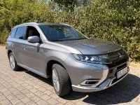 Gebraucht Mitsubishi Outlander P-HEV Plus 224 PS (164 kW) 2020 Grau SUV