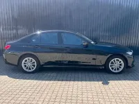 Gebraucht BMW 318 Shadowline 156 PS (114 kW) 2024 Schwarz Limousine