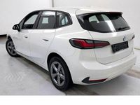 Gebraucht BMW 220 Active Tourer Sport Line 170 PS (125 kW) 2024 Weiß Van / Kleinbus
