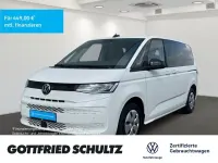 Gebraucht VW Multivan Basis 150 PS (110 kW) 2023 Weiss Van / Kleinbus