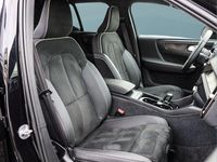 Gebraucht Volvo XC40 300 kW (408 PS) 2023 Schwarz SUV