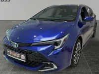 Neu Toyota Corolla 180 PS (132 kW) 2025 Blau Kombi