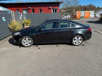 Gebraucht Opel Insignia 140 PS (102 kW) 2009 Schwarz Limousine