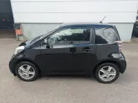 Gebraucht Toyota iQ Basis 68 PS (50 kW) 2009 Schwarz Kleinwagen