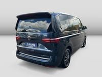 Usata VW Multivan Style 245 CV (180 kW) 2025 Blu Monovolume