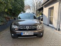 Second-hand Dacia Duster Prestige 114 CP (83 kW) 2017 Maro SUV