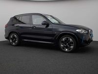 Gebraucht BMW iX3 Impressive 210 kW (286 PS) 2022 M carbonschwarz 475 SUV