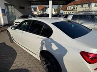 Gebraucht BMW 750 Shadowline 400 PS (294 kW) 2017 Weiß Limousine