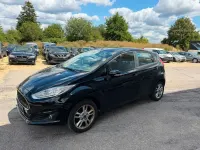 Gebraucht Ford Fiesta Celebration 80 PS (58 kW) 2017 Schwarz Kleinwagen
