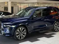 Gebraucht BMW X7 M Sport 530 PS (389 kW) 2023 Blau SUV