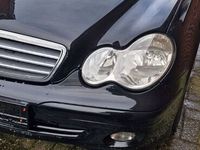 gebraucht Mercedes 200 