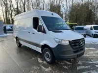 Gebraucht Mercedes Sprinter 163 PS (119 kW) 2022 Arktikweiß Van