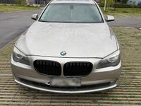 Gebraucht BMW 730 245 PS (180 kW) 2010 Silber Limousine