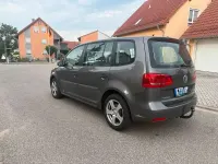 Gebraucht VW Touran 140 PS (102 kW) 2011 Grau Van / Kleinbus