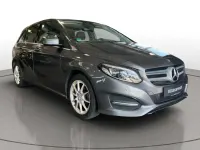 Gebraucht Mercedes B200 Urban 136 PS (100 kW) 2016 Metalliclack mountaingrau Kleinwagen