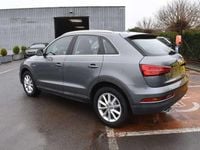 Gebraucht Audi Q3 Design 150 PS (110 kW) 2015 Grau SUV
