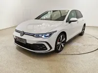Gebraucht VW Golf VII GTE 204 PS (150 kW) 2021 Oryxweiß perlmutteffekt Kleinwagen