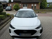 Gebraucht Ford Focus Active 125 PS (91 kW) 2022 Weiß Kombi