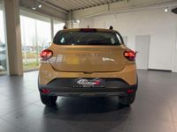 Neu Dacia Sandero Extreme 110 PS (80 kW) 2025 Beige Limousine