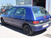 Gebraucht Renault Clio 54 PS (39 kW) 1997 Blau Kleinwagen