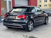 Gebraucht Audi A1 Attraction 86 PS (63 kW) 2013 Schwarz Kleinwagen