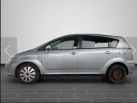 Używany Toyota Corolla 110 KM (80 kW) 2005 Srebrny Kombi